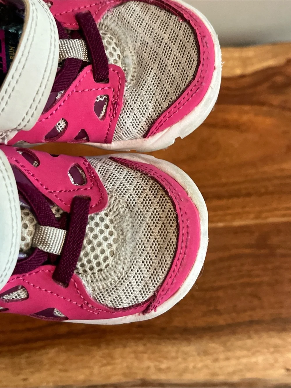 Girls Toddler Nike Tennis Shoes Sneakers Size 5C Pink Purple